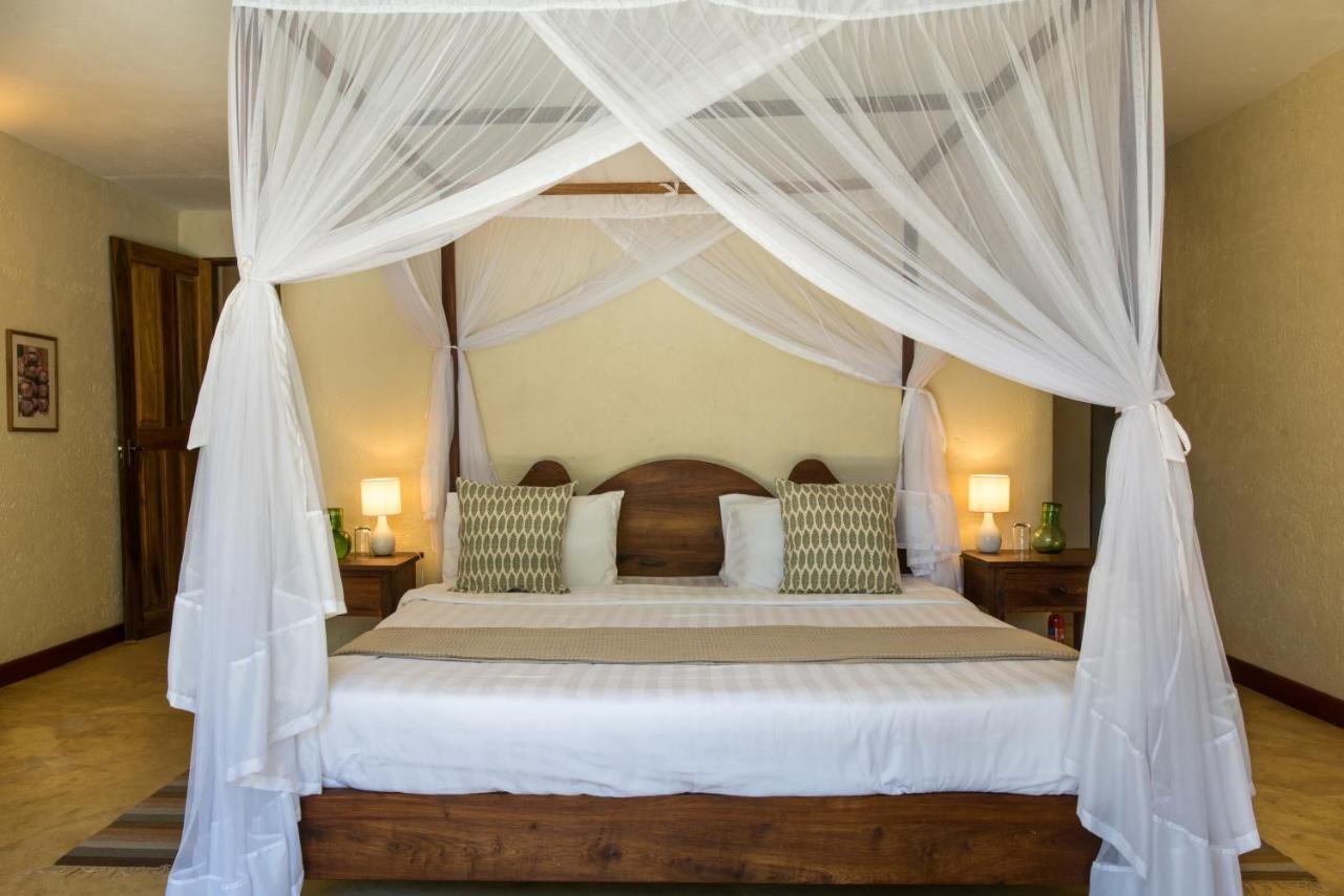 Kili Villa Kilimanjaro Luxury Retreat Arusza Zewnętrze zdjęcie